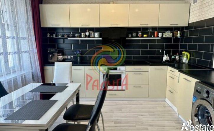 3-комн квартира ул Парижской Коммуны, 41,  д. 41