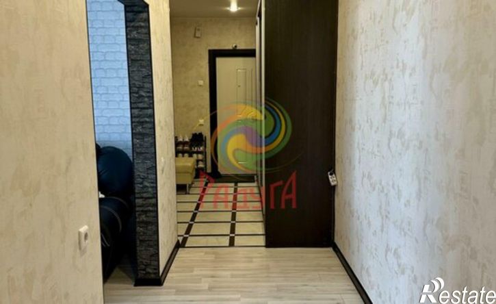 3-комн квартира ул Парижской Коммуны, 41,  д. 41
