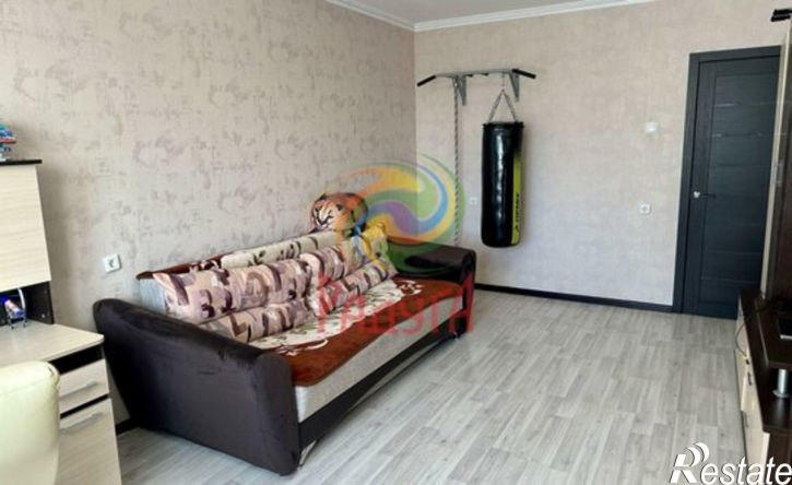 3-комн квартира ул Парижской Коммуны, 41,  д. 41