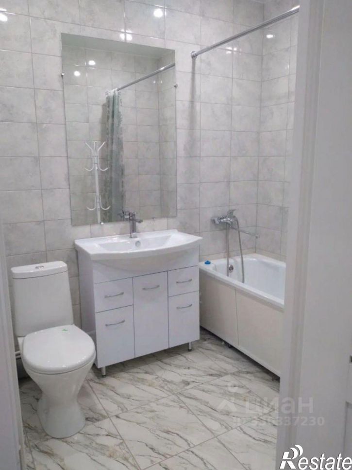 1-комн квартира Революционная улица, 2,  д. 2