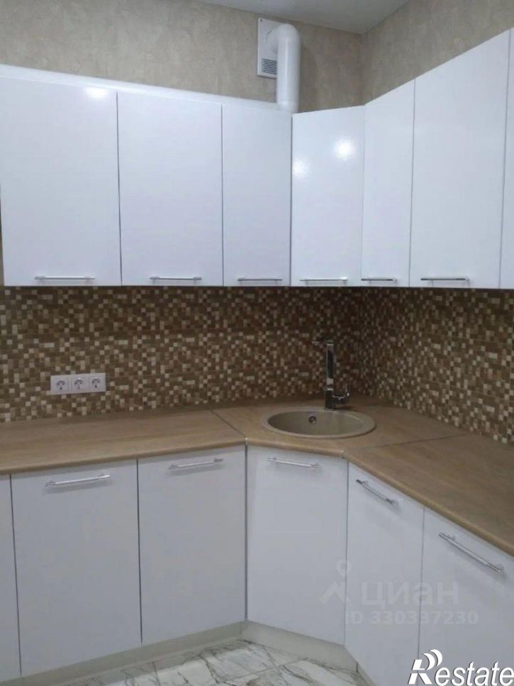 1-комн квартира Революционная улица, 2,  д. 2