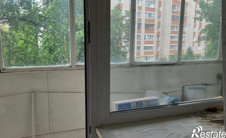 3-комн квартира улица Поэта Майорова, 16,  д. 16