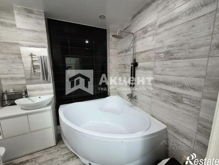 1-комн квартира ул 10 Августа, 85,  д. 85