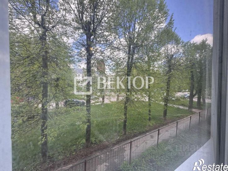 2-комн квартира улица Дзержинского, 49,  д. 49