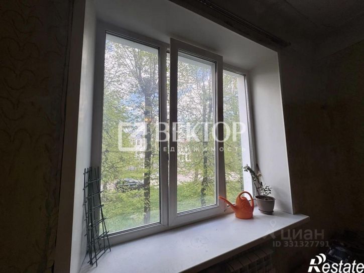 2-комн квартира улица Дзержинского, 49,  д. 49