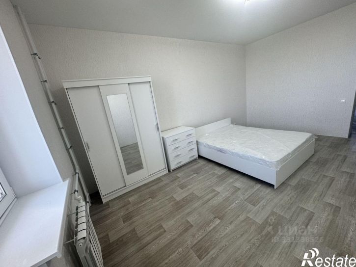 1-комн квартира улица Красных Зорь, 8,  д. 8