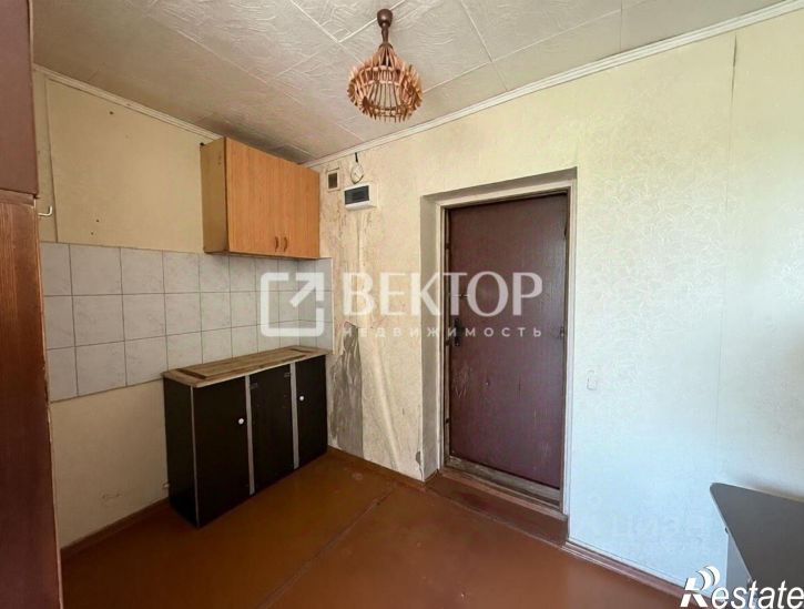 Комната 13-я Березниковская улица, 37,  д. 37