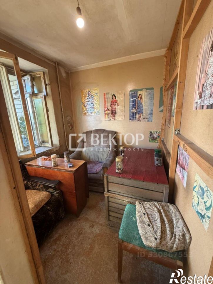 Комната 13-я Березниковская улица, 37,  д. 37