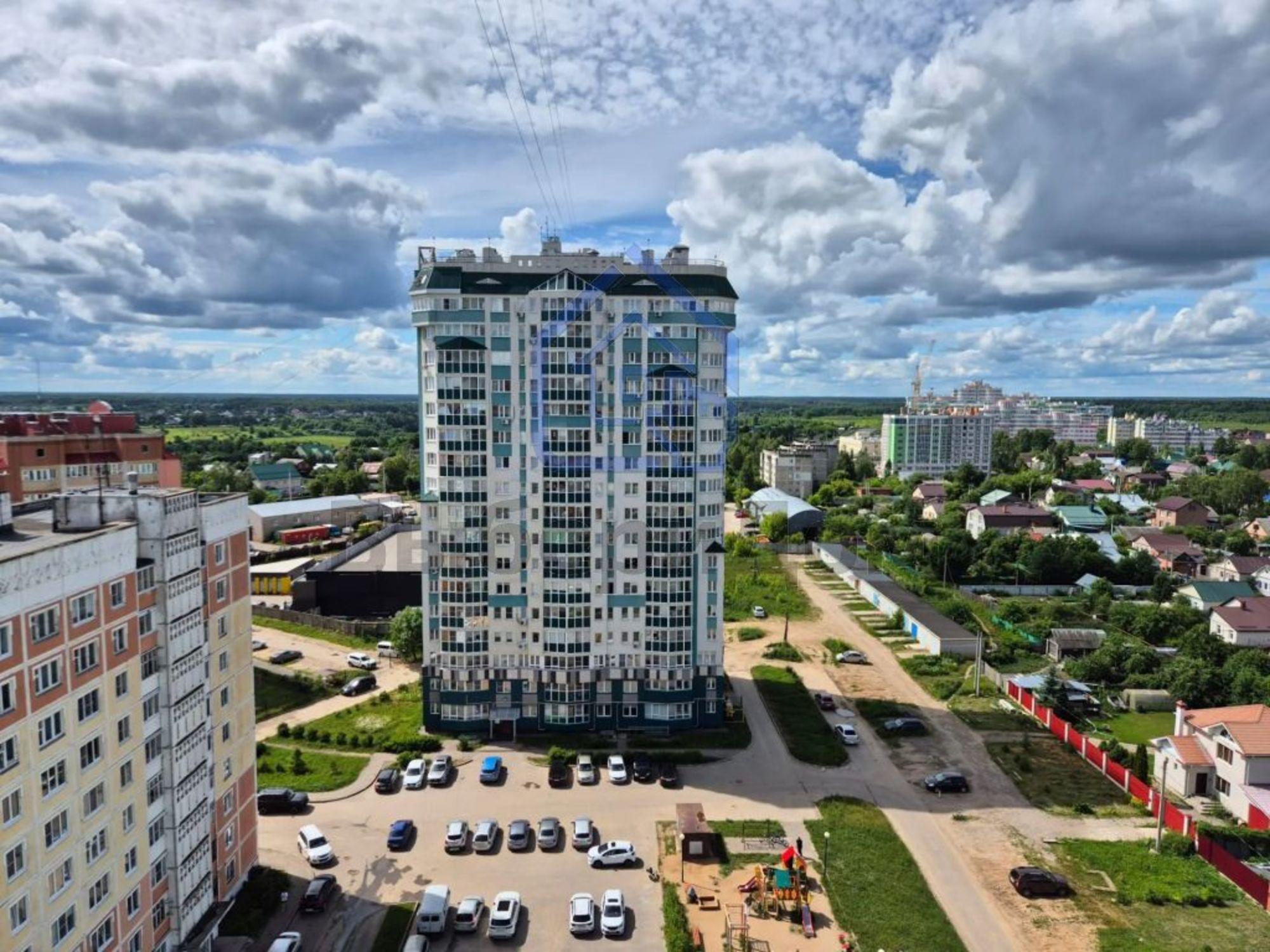 Купить квартиру за 4 350 000 рублей на Революционная ул, 36к2