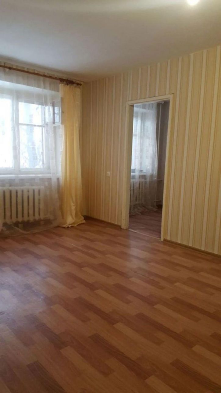 2-комн квартира Зверева ул, 35
