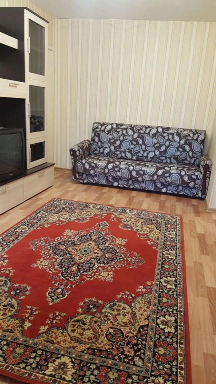 2-комн квартира Зверева ул, 35