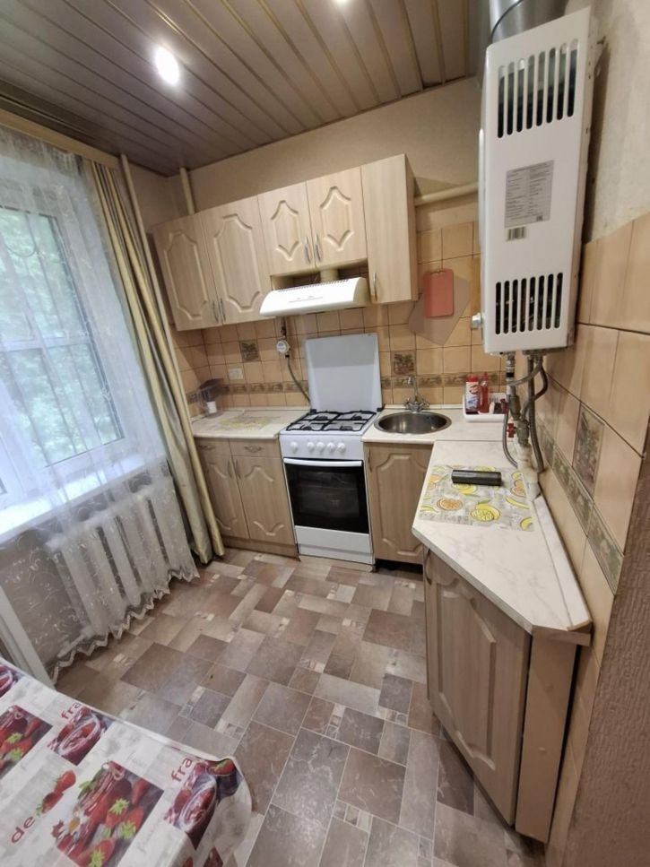2-комн квартира 30-й мкр, 7