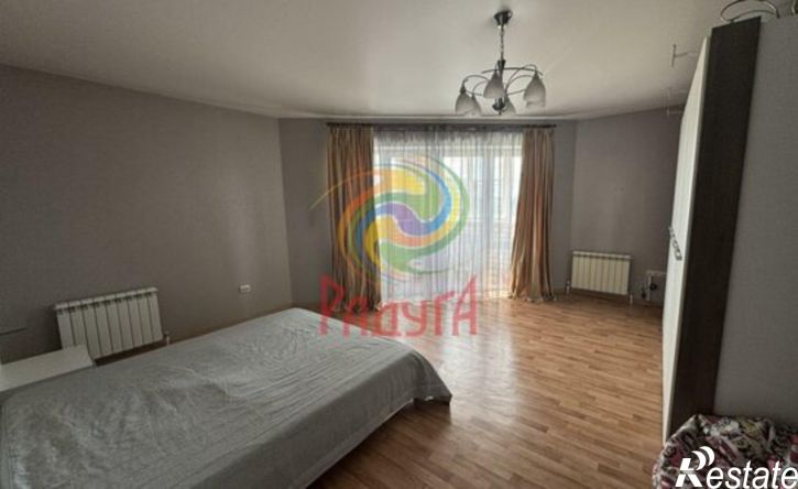 4-комн квартира улица Арсения, 53,  д. 53