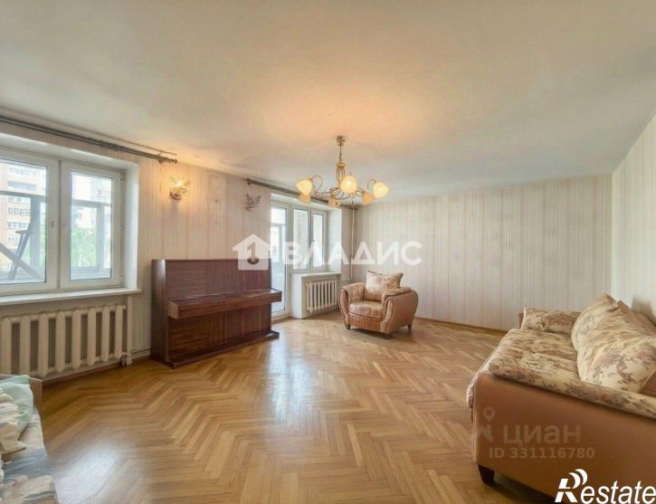 3-комн квартира улица Свободы, 45А,  д. 45А