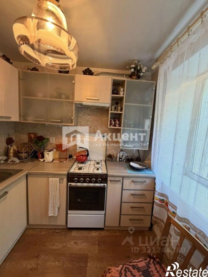2-комн квартира Спортивная улица, 24,  д. 24