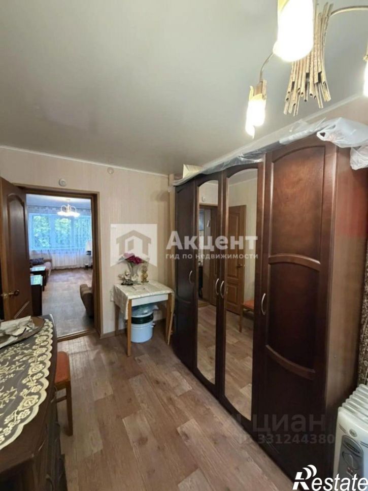 2-комн квартира Спортивная улица, 24,  д. 24