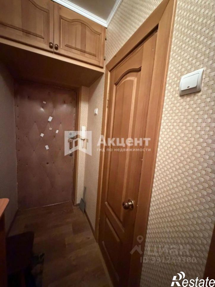 2-комн квартира Спортивная улица, 24,  д. 24