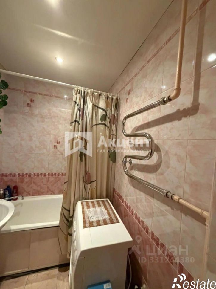 2-комн квартира Спортивная улица, 24,  д. 24