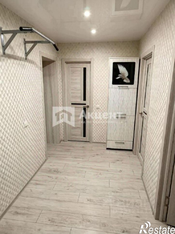 3-комн квартира Революционная улица, 24 к4,  д. 24 к4