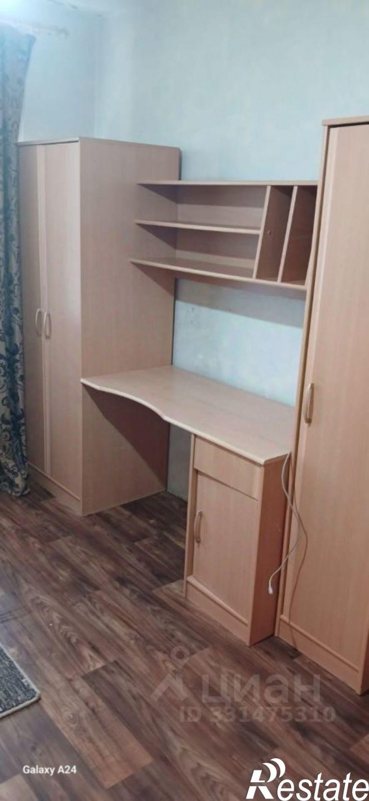 1-комн квартира улица Парижской Коммуны, 15,  д. 15
