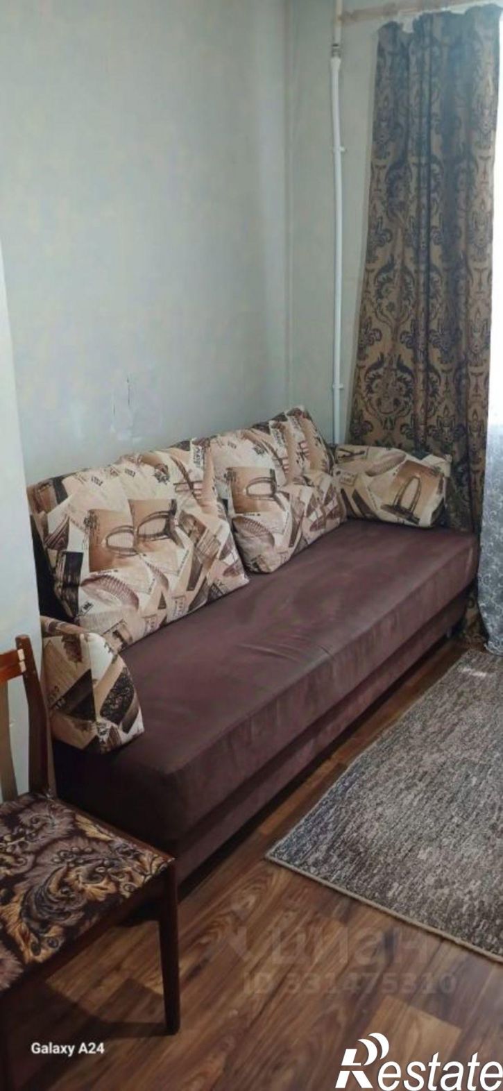 1-комн квартира улица Парижской Коммуны, 15,  д. 15