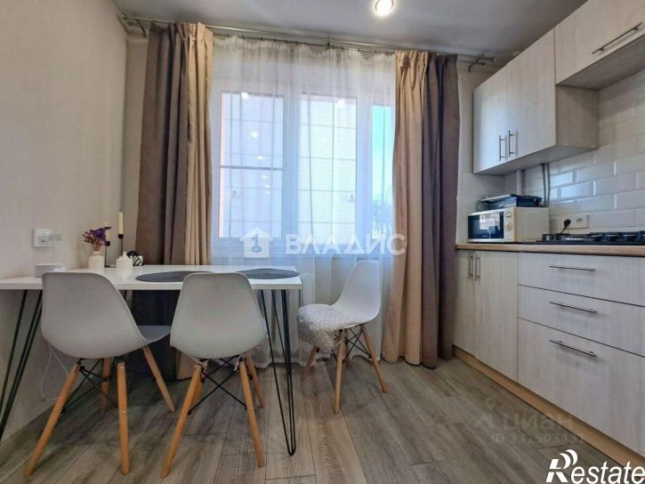2-комн квартира улица Гагарина, 15,  д. 15