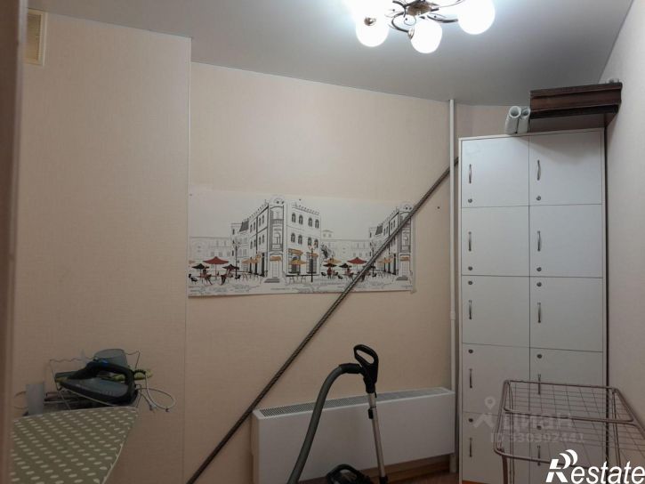 3-комн квартира микрорайон Рождественский, 8