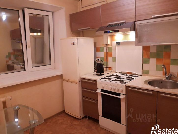 1-комн квартира улица 8 Марта, 17,  д. 17