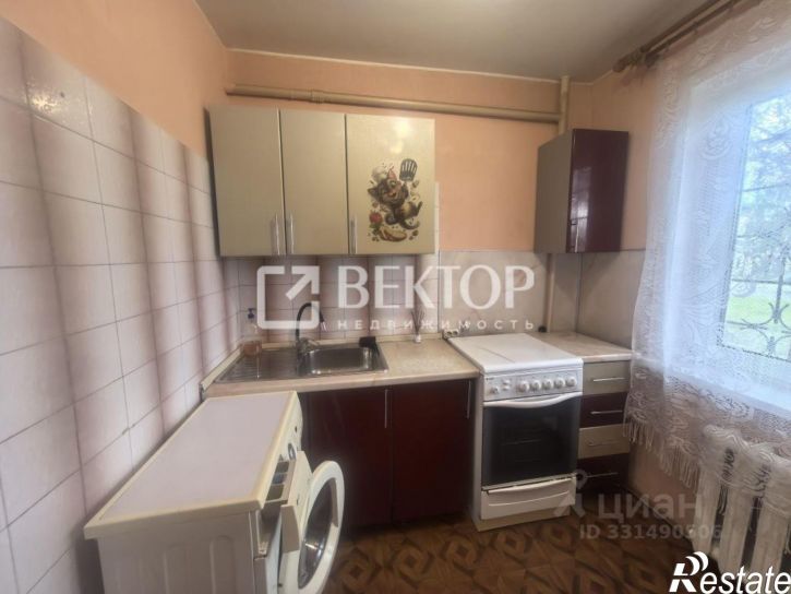 2-комн квартира улица Куконковых, 88,  д. 88