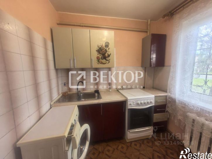 2-комн квартира улица Куконковых, 88,  д. 88