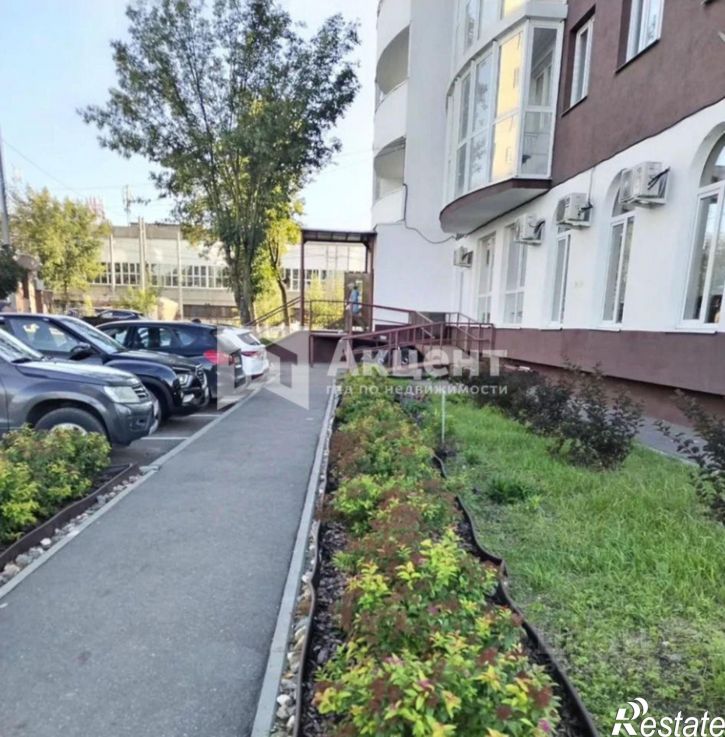 2-комн квартира улица 10 Августа, 85,  д. 85