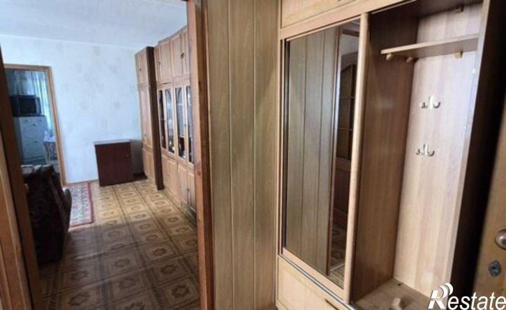 4-комн квартира улица Красных Зорь, 10,  д. 10