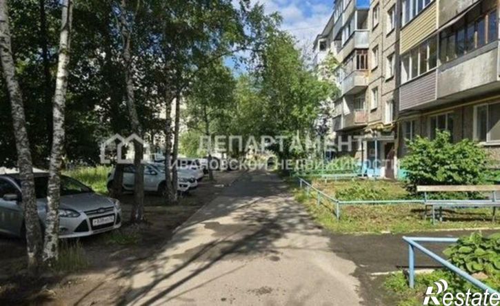 2-комн квартира 30-й микрорайон, 23