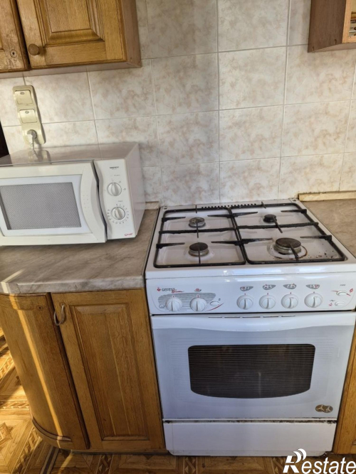 Продажа 4-комн квартиры Красных Зорь ул, 10