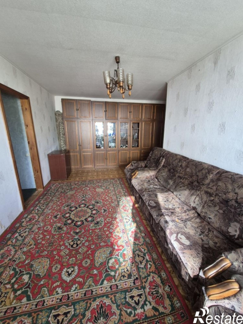 Продажа 4-комн квартиры Красных Зорь ул, 10