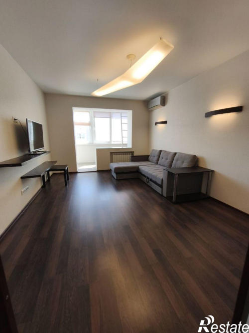 Продажа 1-комн квартиры Московский мкр, 1