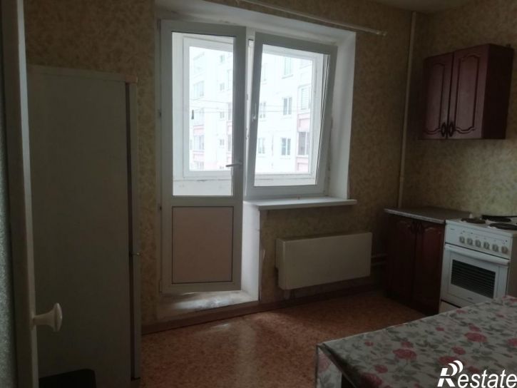 2-комн квартира Московский мкр, 16