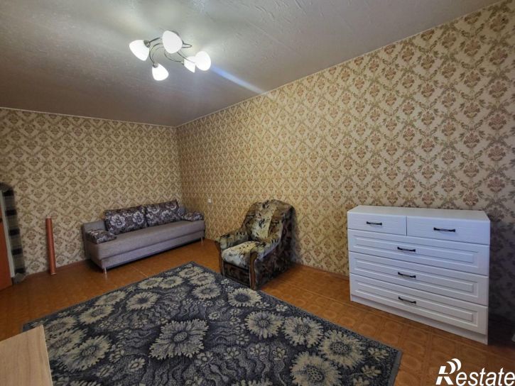 1-комн квартира Полевая 2-я ул, 8