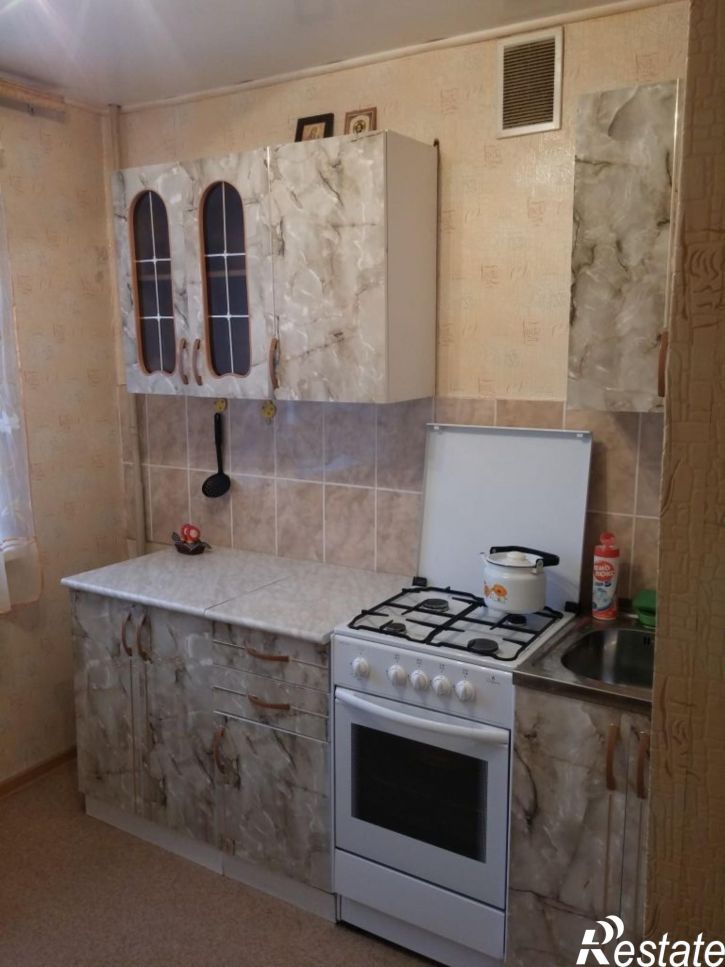 1-комн квартира Каравайковой ул, 137