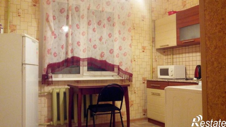 1-комн квартира 10 Августа ул, 56