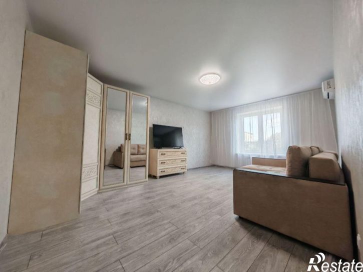 2-комн квартира Смирнова ул, 27