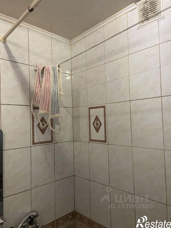 2-комн квартира пр-кт Строителей, 32,  д. 32