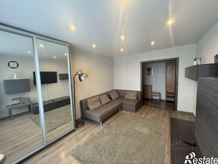 3-комн квартира ул 10 Августа, 56,  д. 56