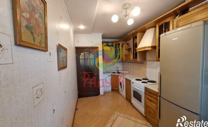 3-комн квартира пр-кт Строителей, 68А,  д. 68А