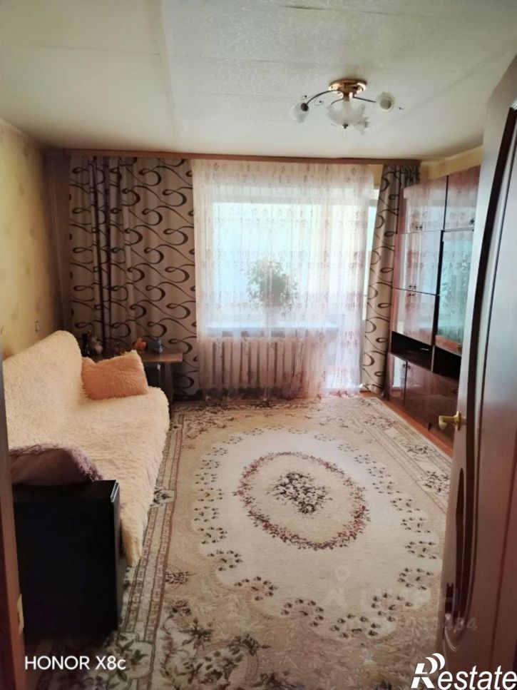 3-комн квартира 30-й микрорайон, 33