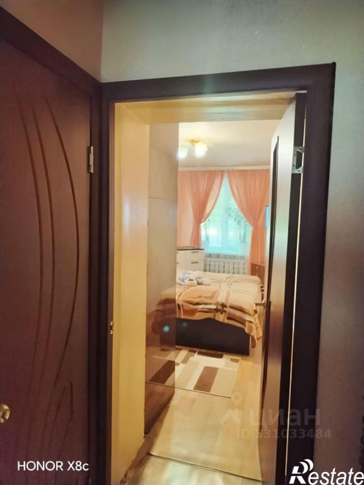 3-комн квартира 30-й микрорайон, 33