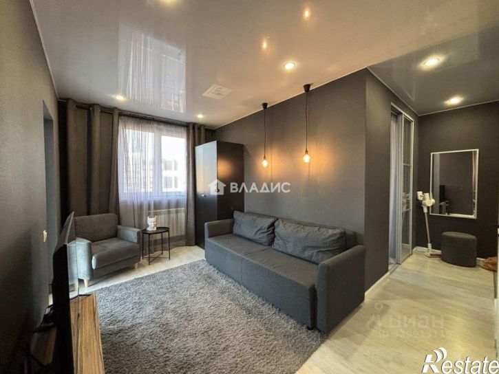 2-комн квартира ул 10 Августа, 85,  д. 85