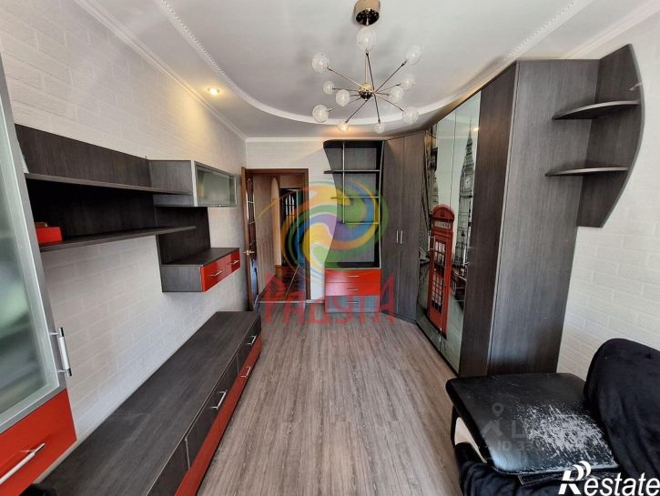 3-комн квартира пр-кт Строителей, 68А,  д. 68А