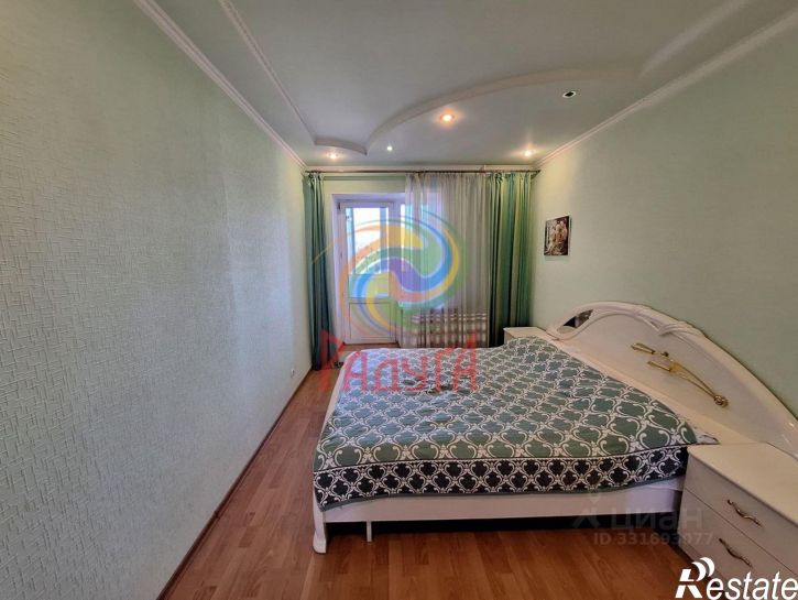 3-комн квартира пр-кт Строителей, 68А,  д. 68А