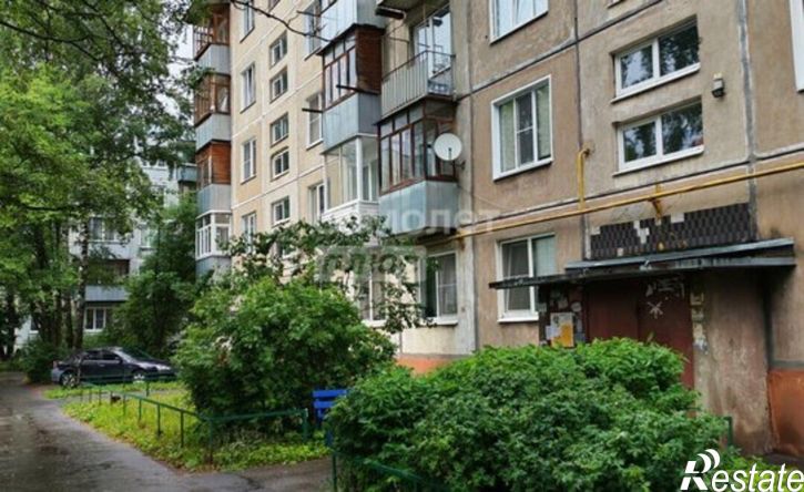 3-комн квартира микрорайон 14-е Почтовое Отделение, 180